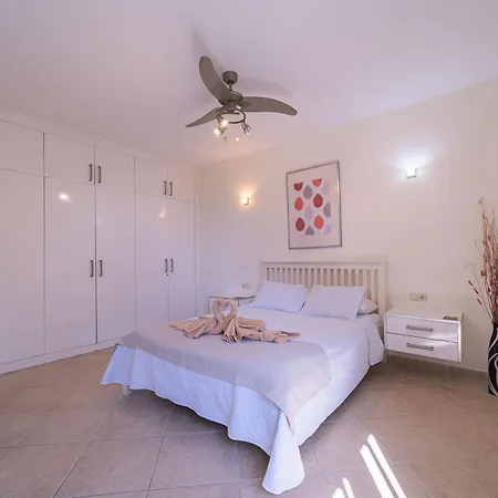 Villa Casa Maelle, Private In Playa Blanca